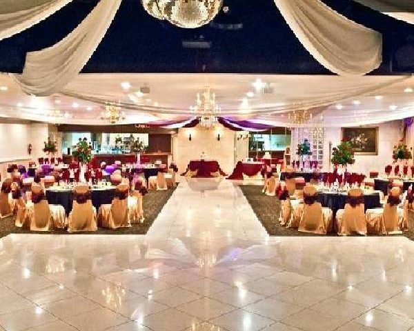 Grand Marraige Hall of Chennaiconventioncenter for the perfect wedding.